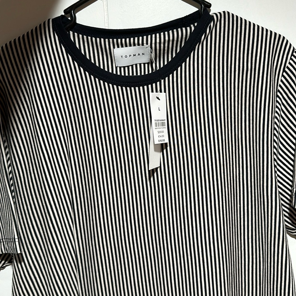 New TopMan tee shirt never before worn with tags